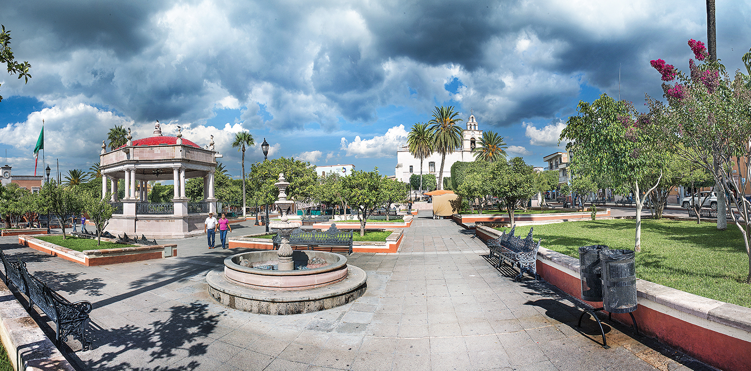 Plaza Principal de Calvillo - México Desconocido