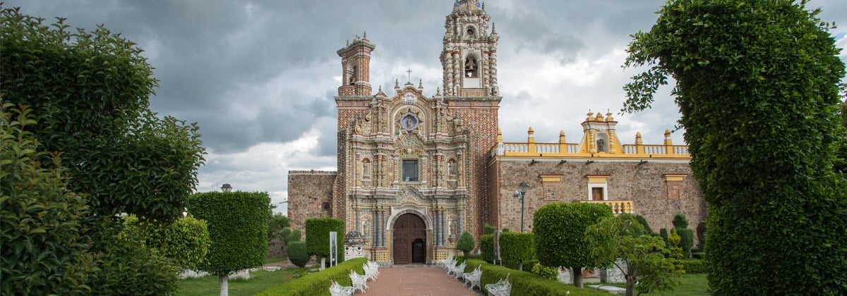 Templo De San Francisco Acatepec - México Desconocido