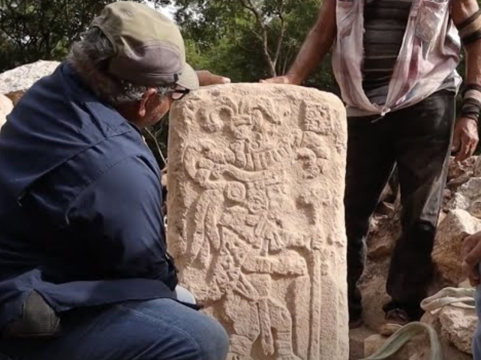 El Secreto De La Estela Maya Encontrada En Uxmal México Desconocido 5942