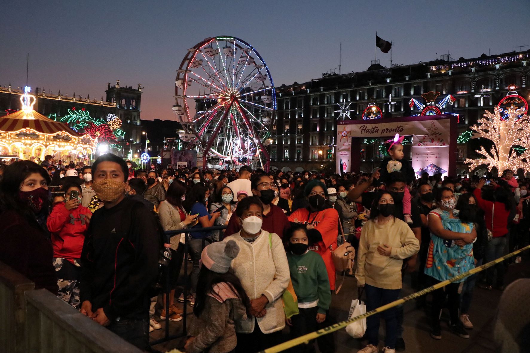 Verbena Navideña En El Zócalo De La CDMX, ¡no Te La Pierdas! - México ...